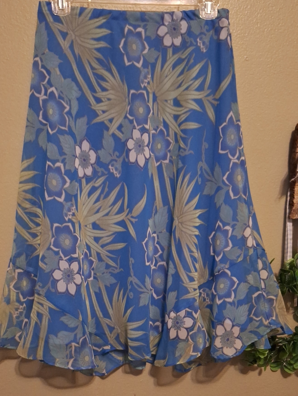 Notations Blue Floral Print Skirt